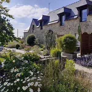  Bed & Breakfast Les De Kerdurod