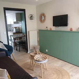 Charmant logement vue mer avec chambre et terrasse Guidel