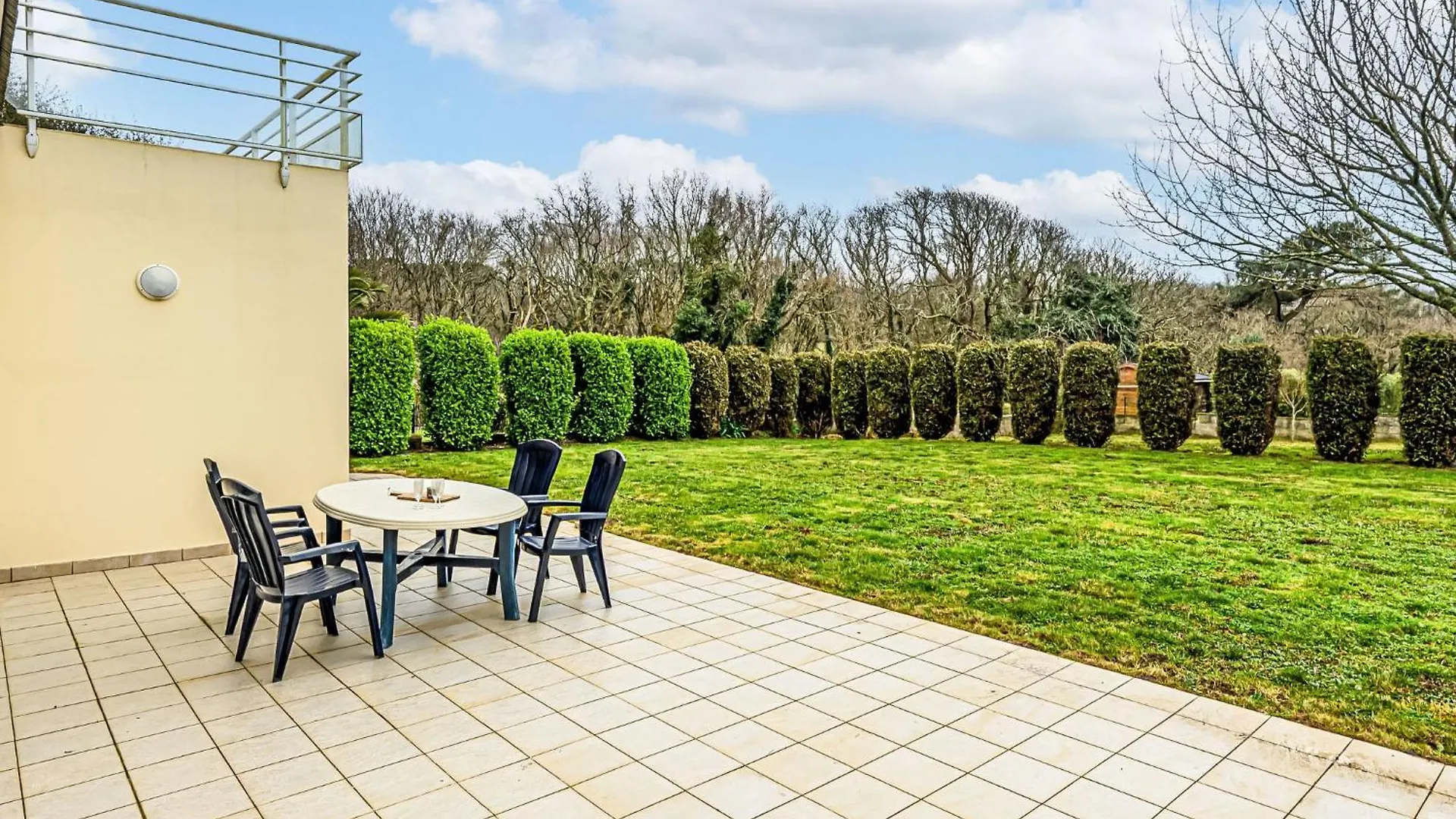 Holiday Home Le Prat-3 By Interhome Guidel